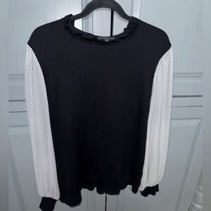 Adrianna Papell Two-Tone Long Puffed Sleeves
Ruffle Neck Black & White Blouse